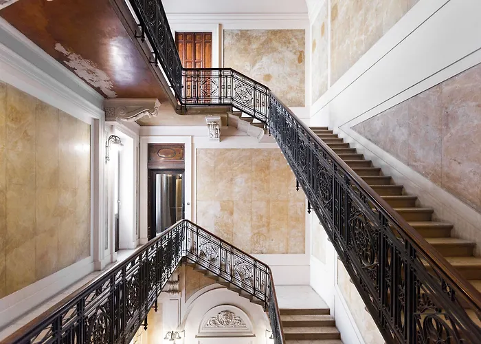 Easyhomes-Duomo Suites&s